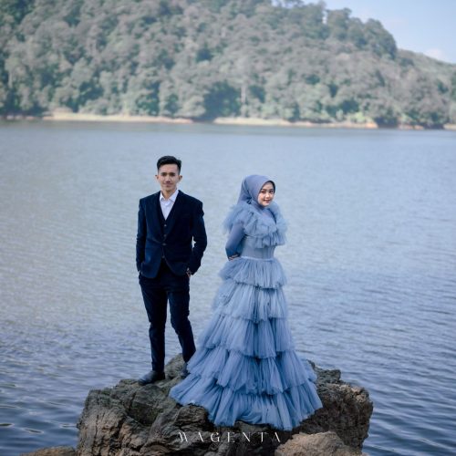 Yuni & Azis 8
