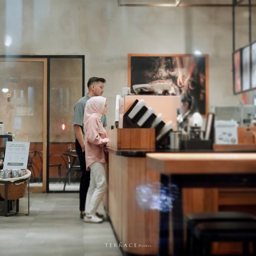 Yuri & Kurniawan 19