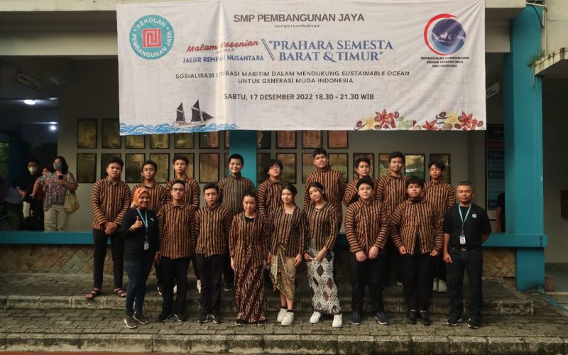 graduation-SMP-Pembangunan-Jaya-Bintaro-11.jpg